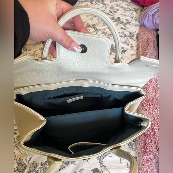 Used Matt and Nat Bag - Picture 4 of 6